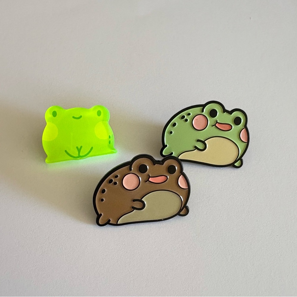 Hot Topic Frog Enamel Pins